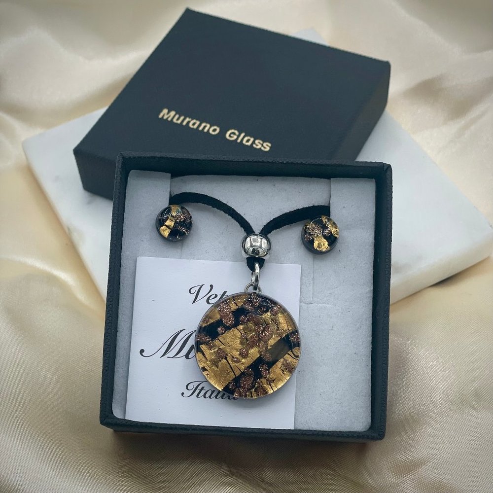 Italian Murano Glass set Necklace and Stud Earrings in Sterling Silver
